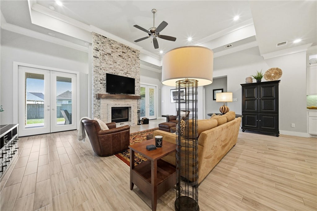Photo of 5019 Highline Drive, Bryan, TX 77802 (MLS # 26011475)