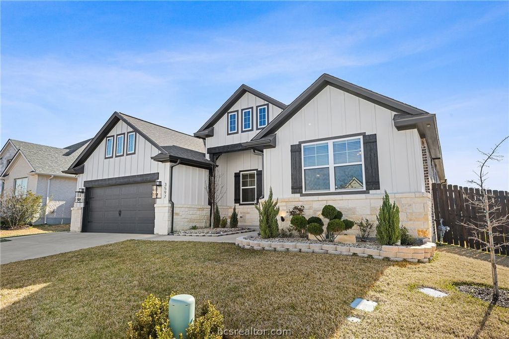 Photo of 3597 Chantilly Path, Bryan, TX 77808 (MLS # 26002544)