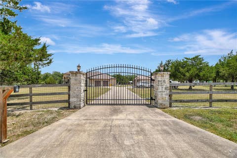 Tiny photo for 690 Meadow Bend Road, Bellville, TX 77418 (MLS # 26010250)