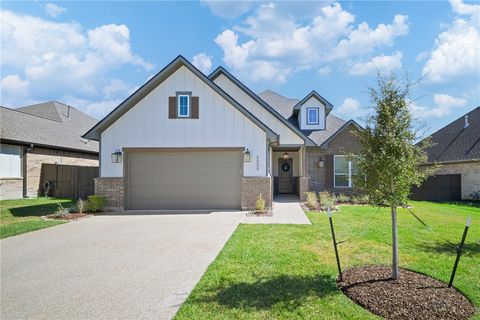 Photo of 5009 Royal Arch Drive, Bryan, TX 77802 (MLS # 25010901)