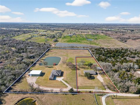 10066/10054 Arnold Lane Bryan TX 77808