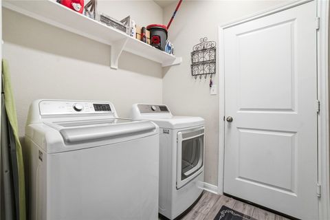 Tiny photo for 1318 Kingsgate Drive, Bryan, TX 77807 (MLS # 26002566)