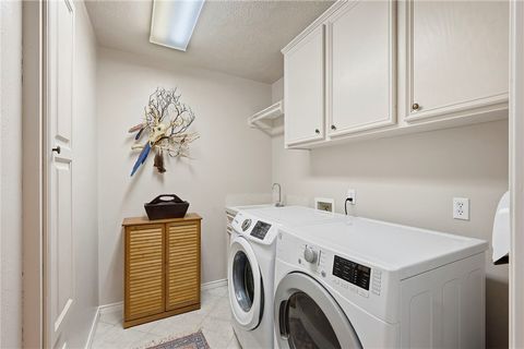 Tiny photo for 5013 Commonwealth Court, College Station, TX 77845 (MLS # 26003288)