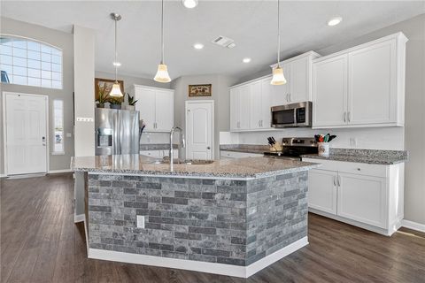 Tiny photo for 2001 Shimla Drive, Bryan, TX 77807 (MLS # 26003372)