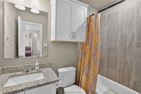 Tiny photo for 2001 Shimla Drive, Bryan, TX 77807 (MLS # 26003372)