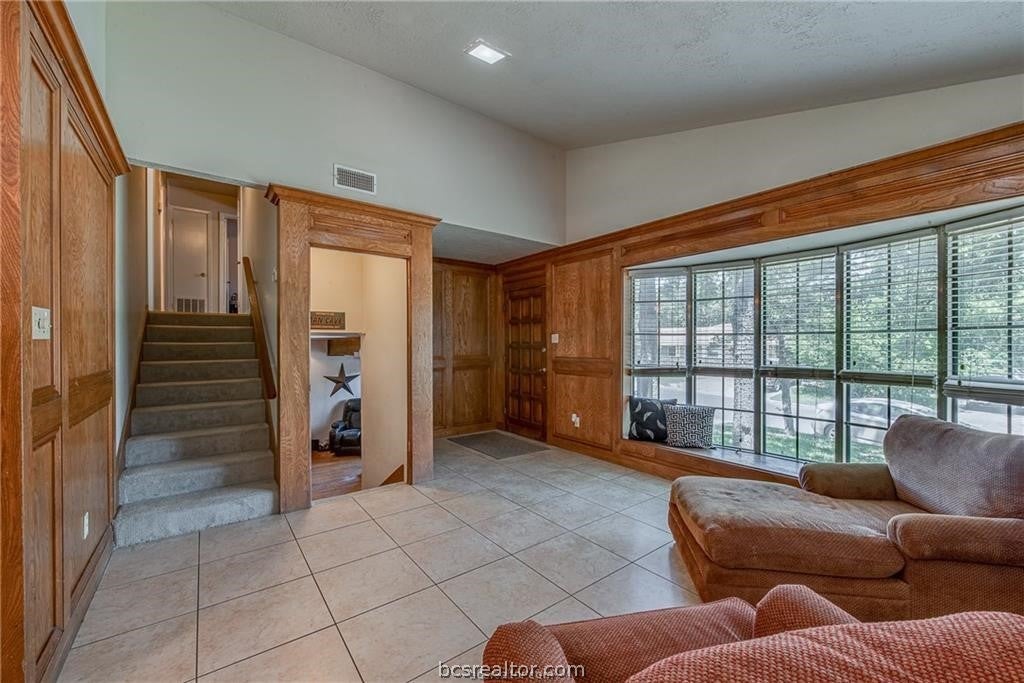 Photo of 1405 Magnolia Drive, College Station, TX 77840 (MLS # 26011471)