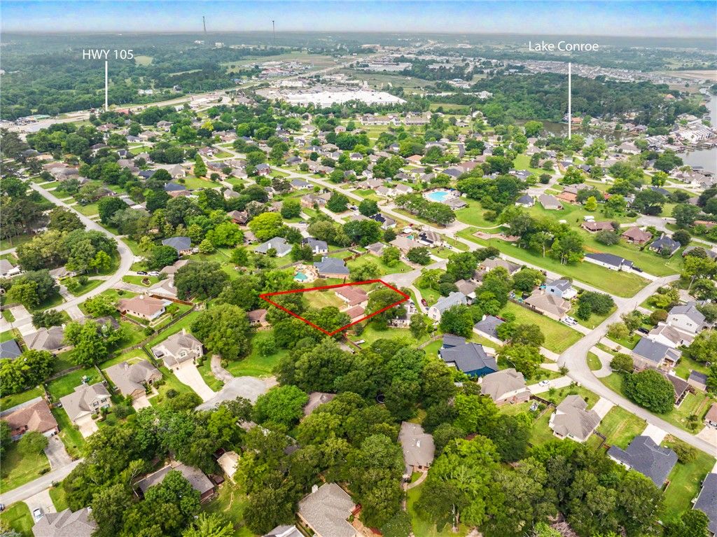 Photo of 10802 Estelle Circle, Montgomery, TX 77356 (MLS # 26005508)