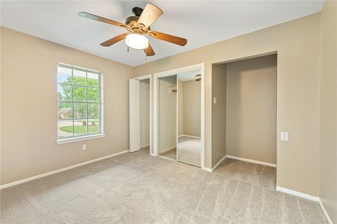 Tiny photo for 10802 Estelle Circle, Montgomery, TX 77356 (MLS # 26005508)