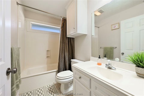 Tiny photo for 107 Hartford Drive, College Station, TX 77845 (MLS # 26011447)
