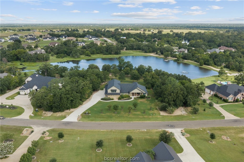 Photo of 10821 Lonesome Dove Trail, Bryan, TX 77808 (MLS # 26012485)