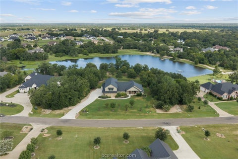 Photo of 10821 Lonesome Dove Trail, Bryan, TX 77808 (MLS # 26012485)