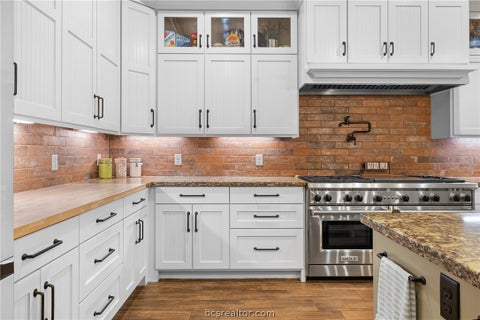 Tiny photo for 10821 Lonesome Dove Trail, Bryan, TX 77808 (MLS # 26012485)