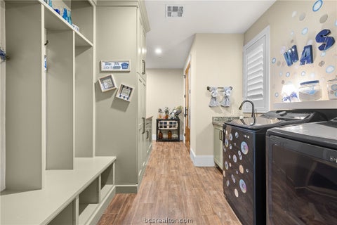 Tiny photo for 10821 Lonesome Dove Trail, Bryan, TX 77808 (MLS # 26012485)