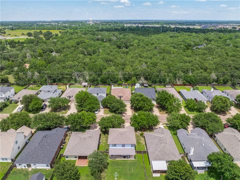 Tiny photo for 15111 Faircrest Drive, College Station, TX 77845 (MLS # 26006882)