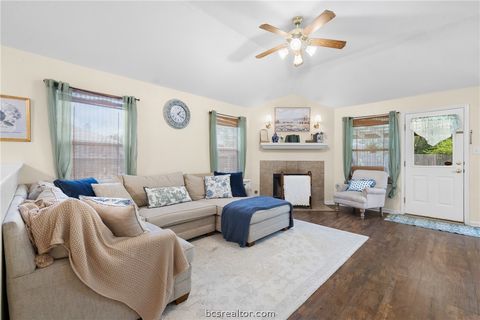 Tiny photo for 15111 Faircrest Drive, College Station, TX 77845 (MLS # 26006882)
