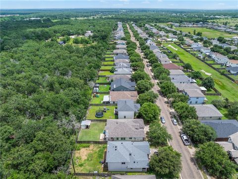 Tiny photo for 15111 Faircrest Drive, College Station, TX 77845 (MLS # 26006882)