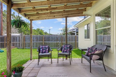 Tiny photo for 15111 Faircrest Drive, College Station, TX 77845 (MLS # 26006882)