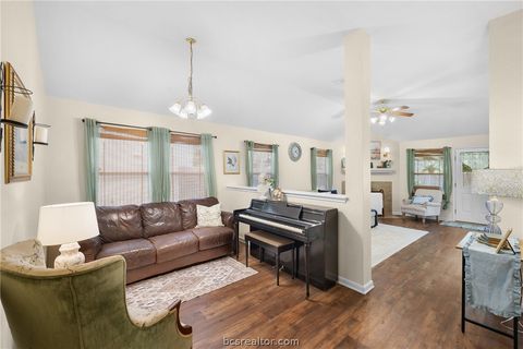 Tiny photo for 15111 Faircrest Drive, College Station, TX 77845 (MLS # 26006882)