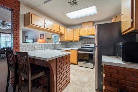 Tiny photo for 846 Bentwood Bend BND, Livingston, TX 77351 (MLS # 26010597)