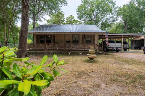 Tiny photo for 846 Bentwood Bend BND, Livingston, TX 77351 (MLS # 26010597)