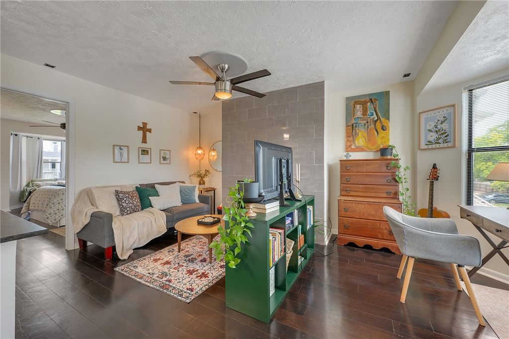 Photo of 4441 Old College RD #6203, Bryan, TX 77801 (MLS # 26005684)