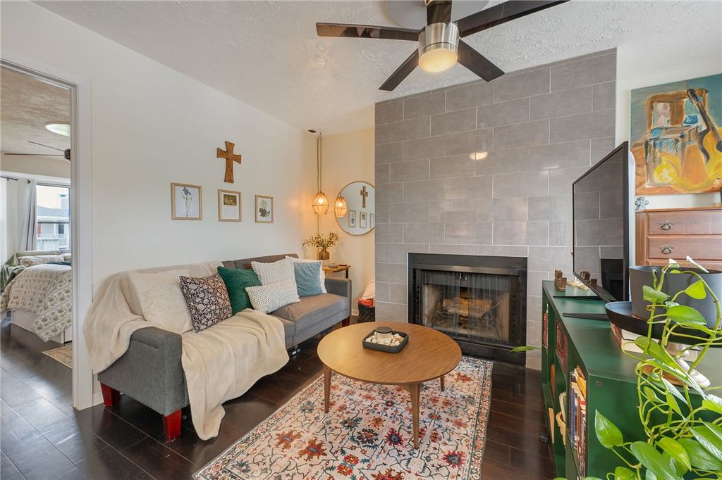 Photo of 4441 Old College RD #6203, Bryan, TX 77801 (MLS # 26005684)