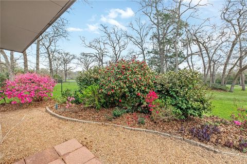 Tiny photo for 52 Golfview Drive, Hilltop Lakes, TX 77871 (MLS # 26003108)