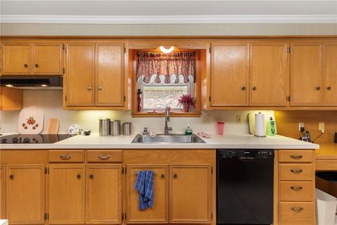 Tiny photo for 52 Golfview Drive, Hilltop Lakes, TX 77871 (MLS # 26003108)