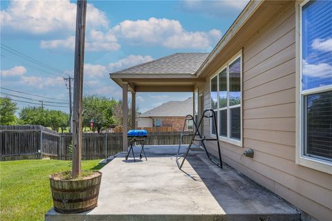 Tiny photo for 9104 Lonesome Oak Dr DR, Other, TX 76502 (MLS # 26005852)