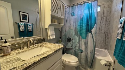 Tiny photo for 1308 Dawson Street, Hearne, TX 77859 (MLS # 26002274)