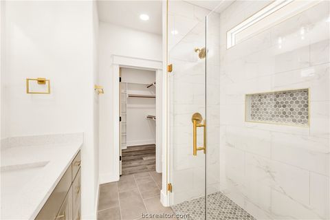 Tiny photo for 209 Lock Lane, Bryan, TX 77803 (MLS # 26001863)