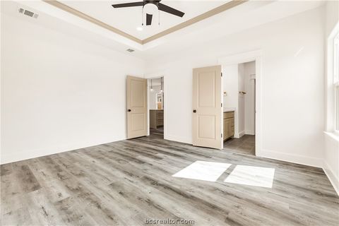 Tiny photo for 209 Lock Lane, Bryan, TX 77803 (MLS # 26001863)