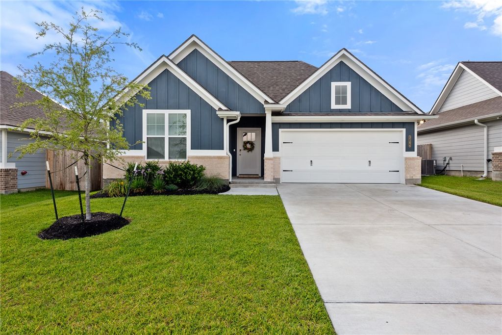 Photo of 3164 Margaret Rudder Parkway, Bryan, TX 77808 (MLS # 26005831)