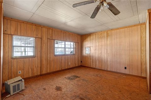 Tiny photo for 600 E Wm J Bryan Parkway, Bryan, TX 77803 (MLS # 26003579)