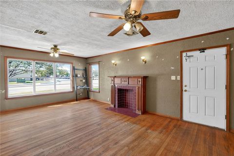 Tiny photo for 600 E Wm J Bryan Parkway, Bryan, TX 77803 (MLS # 26003579)