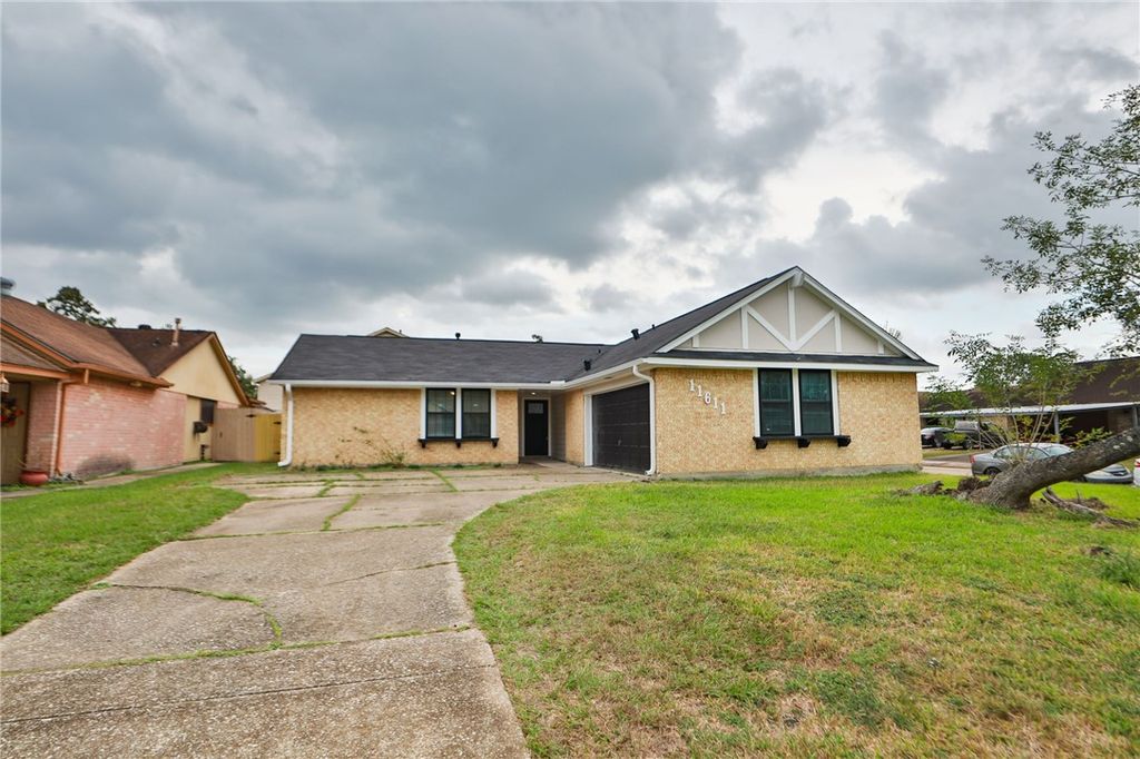 Photo of 11611 Bowhead dr Dr, Houston, TX 77013 (MLS # 25012366)