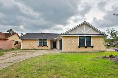 Tiny photo for 11611 Bowhead dr Dr, Houston, TX 77013 (MLS # 25012366)