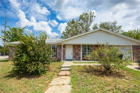 Tiny photo for 606 N Moore Street, Caldwell, TX 77836 (MLS # 26011012)