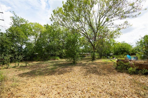 Tiny photo for 606 N Moore Street, Caldwell, TX 77836 (MLS # 26011012)