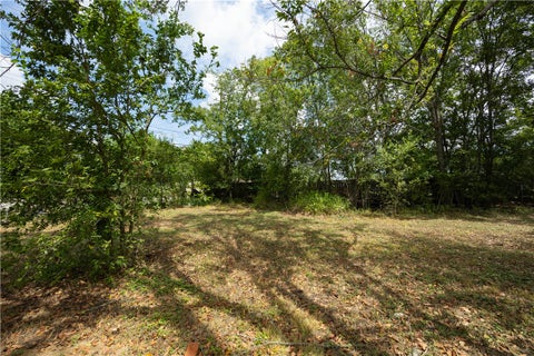 Tiny photo for 606 N Moore Street, Caldwell, TX 77836 (MLS # 26011012)