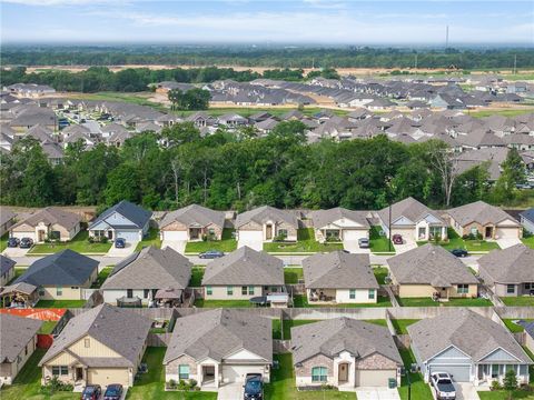 Tiny photo for 1939 Thorndyke Lane, Bryan, TX 77807 (MLS # 26004742)