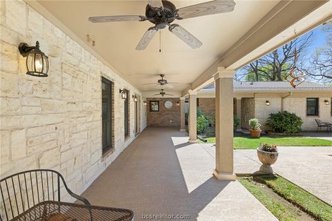 Tiny photo for 800 Copperas Drive, Caldwell, TX 77836 (MLS # 26002646)
