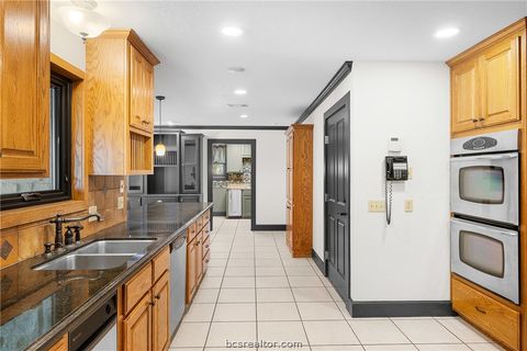 Tiny photo for 800 Copperas Drive, Caldwell, TX 77836 (MLS # 26002646)