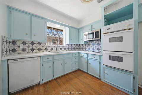 Tiny photo for 1009 Guadalupe Drive, College Station, TX 77840 (MLS # 26012596)