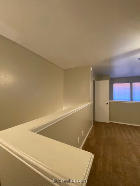 Tiny photo for 1305 W Villa Maria Road #B106, Bryan, TX 77801 (MLS # 26001211)