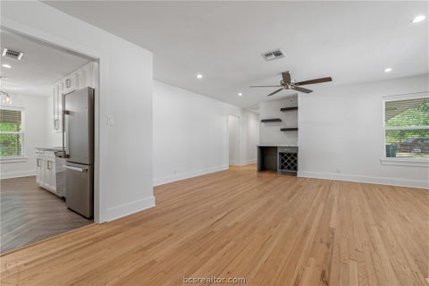 Tiny photo for 203 Dunn Street, Bryan, TX 77801 (MLS # 26011844)