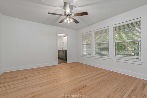 Tiny photo for 203 Dunn Street, Bryan, TX 77801 (MLS # 26011844)