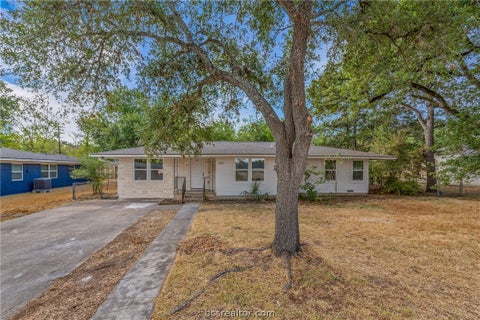 Tiny photo for 203 Dunn Street, Bryan, TX 77801 (MLS # 26011844)