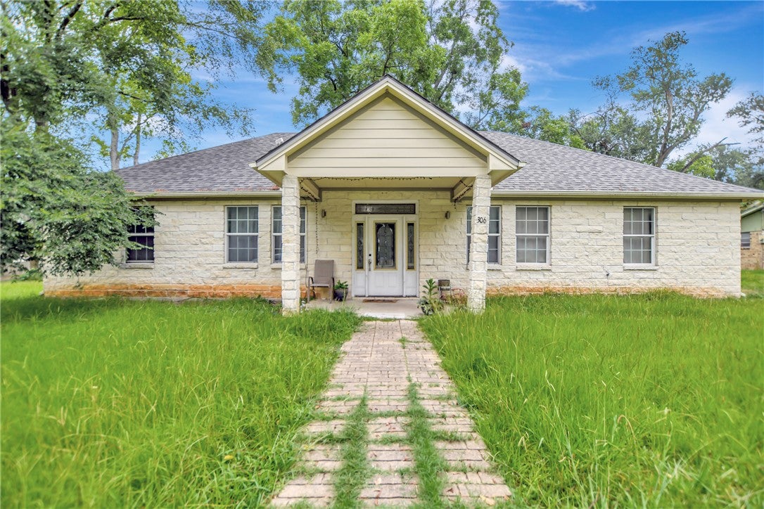 306 Heath Avenue