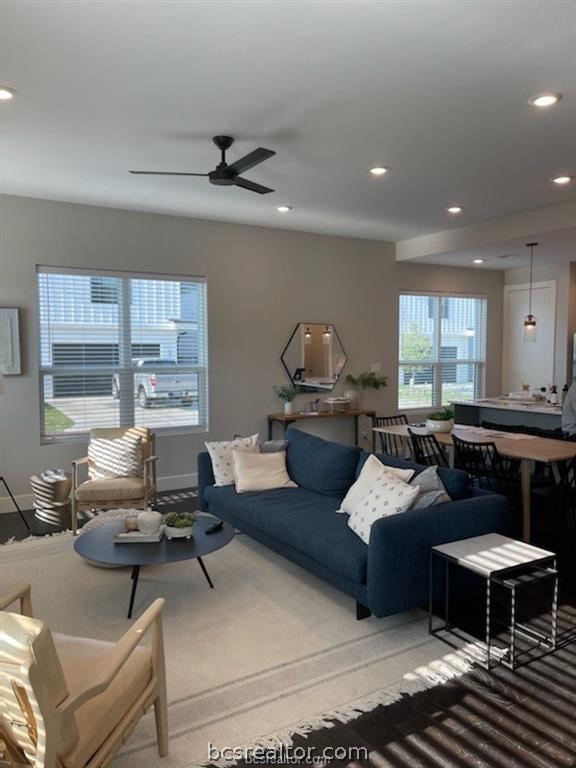 College Station, Texas 77840, United States, 4 Bedrooms Bedrooms, ,5 BathroomsBathrooms,Residential,Active,61065